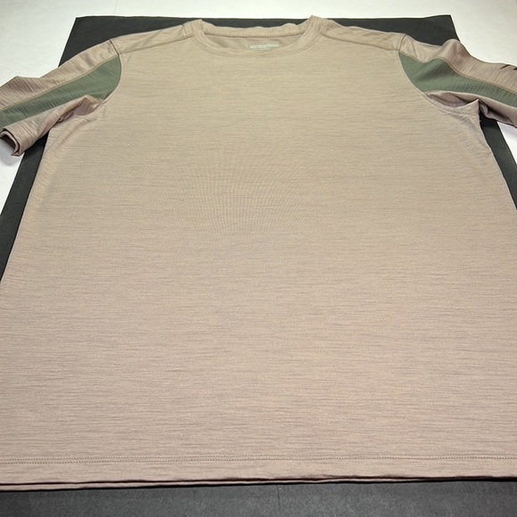 Ibex Merino Wool W2 Weightless Wool Short Sleeve Sport T Shirt  Made in Canada M - Picture 5 of 8
